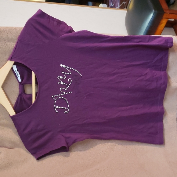 🟢3/$9🟢jeweled DKNY t-shirt